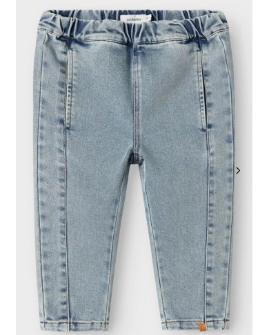 Jeans e Maglia